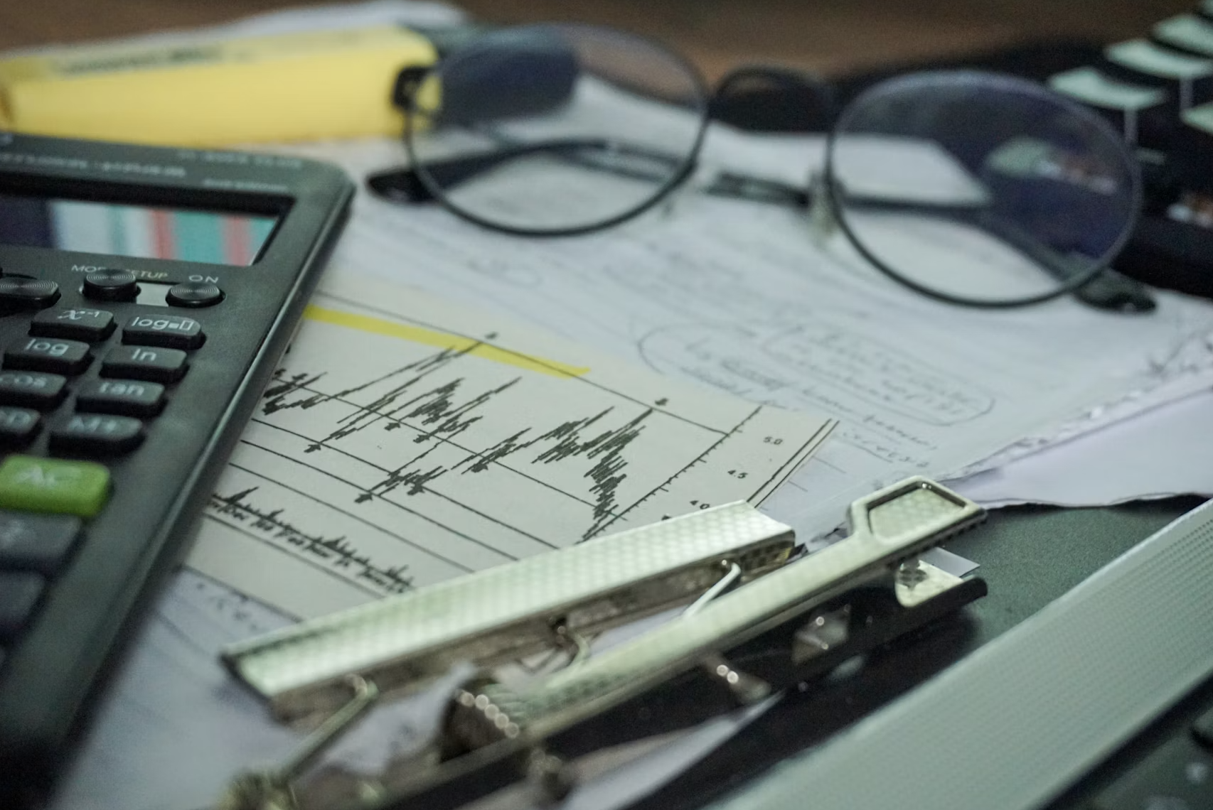 Strategic Financial Planning dalam Business Plan: Menyelaraskan Target Revenue, Struktur Biaya, Cash Flow, dan Kebutuhan Modal